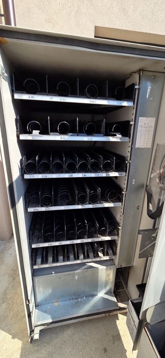 Вендинг Вега 850 на части