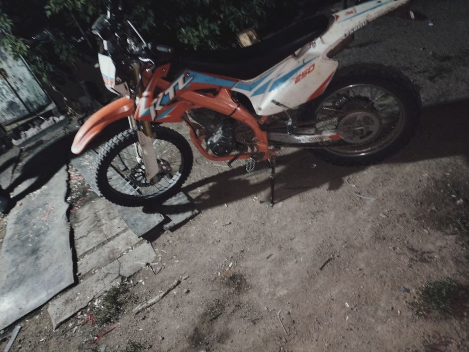 Продаю мотоцикл в нормальном состоянии КТЛ