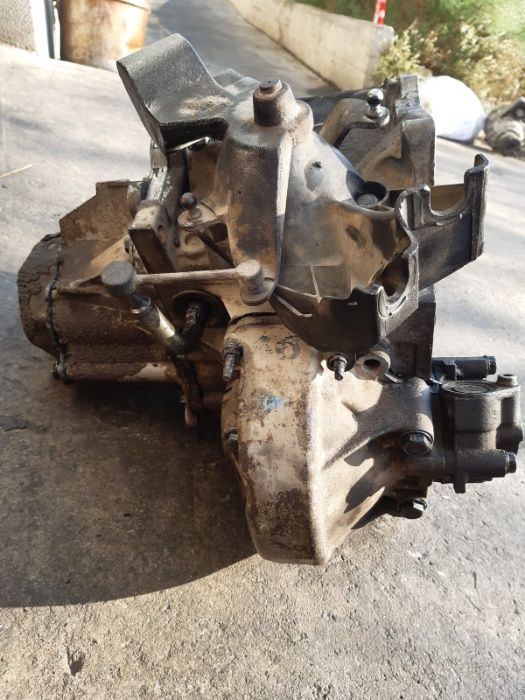 Cutie de viteze manuala Peugeot Partner 20dp35