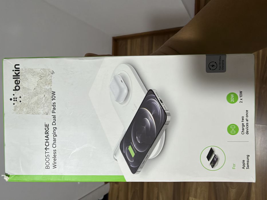 Belkin Dual Charging Station