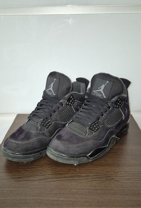 Jordan 4 Black Cat