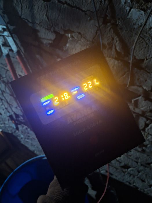 Vând UPS centrala termica Avansa, 300 W, 500 VA, 230 V / 12 V, unda si