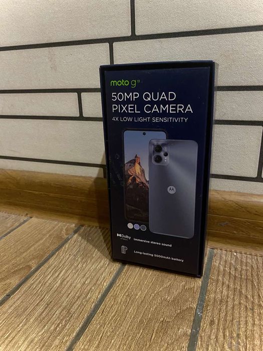 Motorola g13- запазен