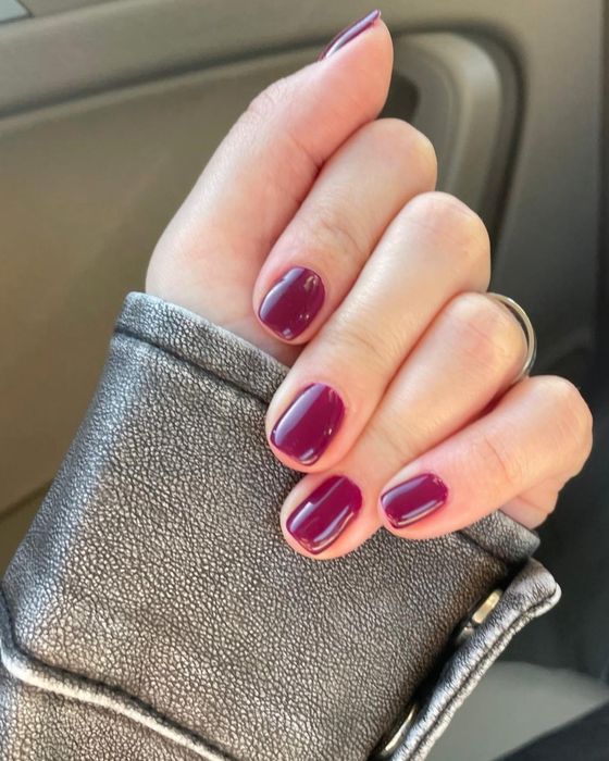 Manichiură/pedichiură ojă semipermanentă