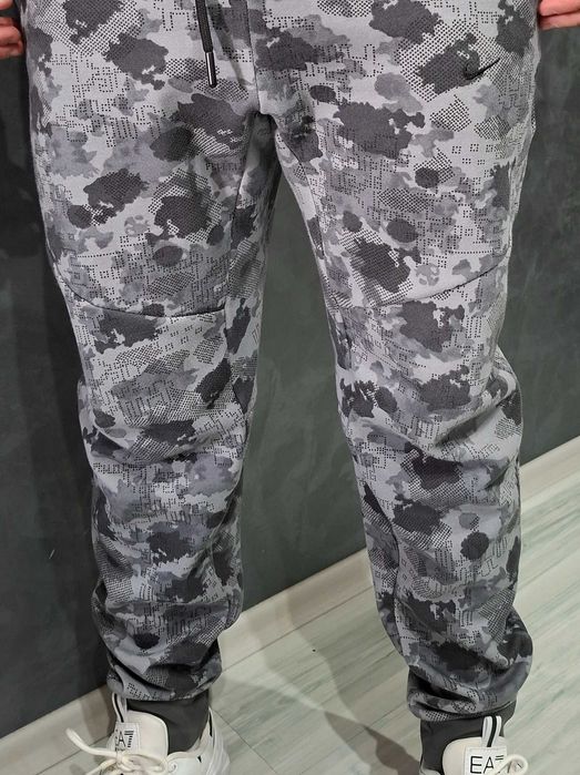 Екип Nike Tech Fleece Сив Камуфлаж