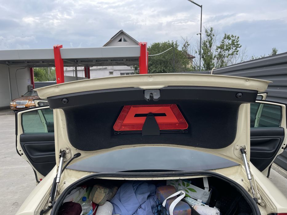 Vand VW Passat b5, 1.9 TDI, 2004, automata