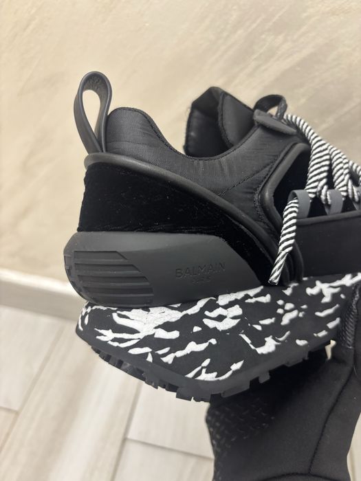 Adidasi Balmain Paris Barbati