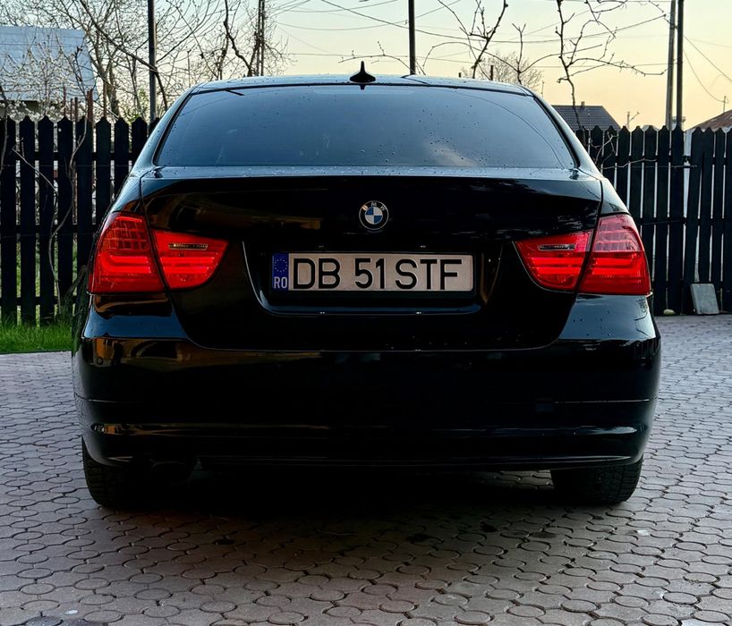 BMW 3 Series 2010 — imagine 3