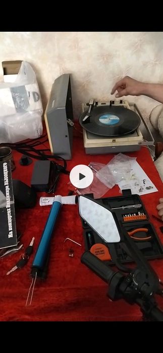 Патефон с дисками вениловыми