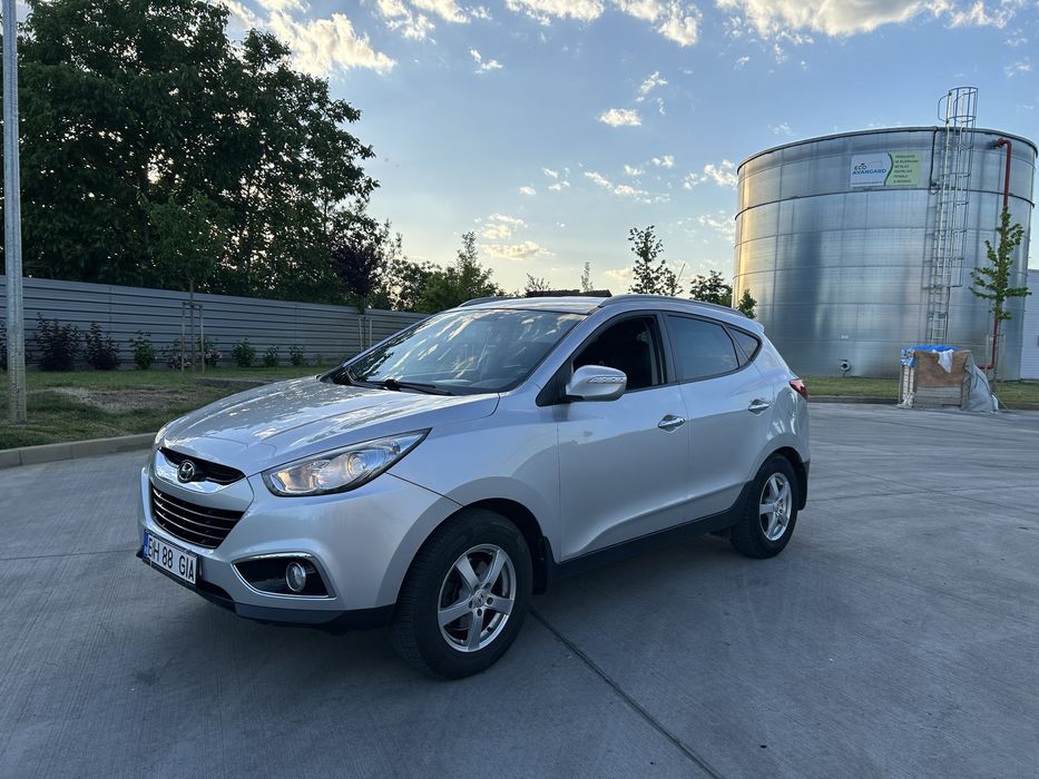 Hyundai ix35 2000 crdi 4*4 an 2013