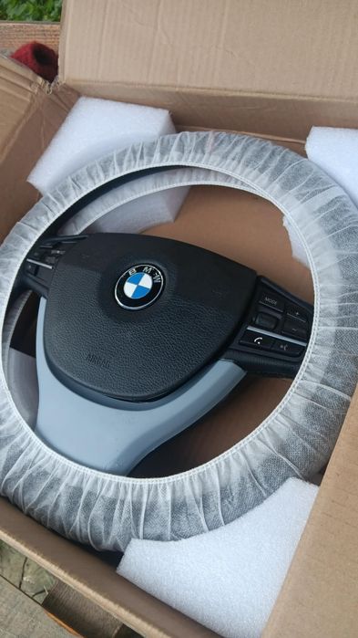 Vand volan complet cu airbag, capace oglinzi si grile centrale BMW F10 / F11