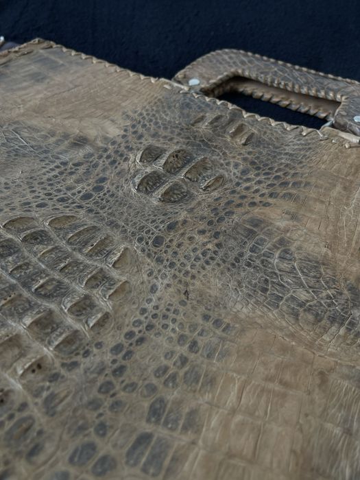 Чанта от истинска крокодилска кожа