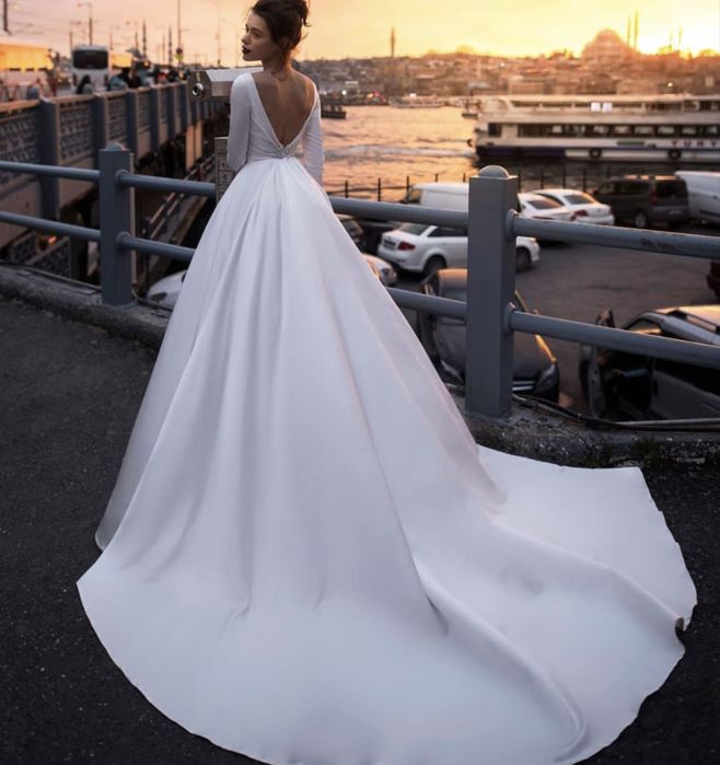 Продам свадебное платье