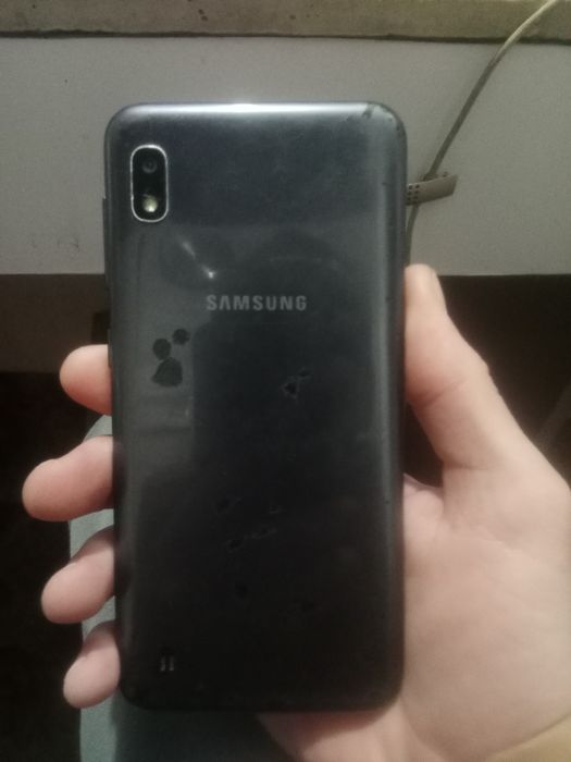 Продам три телефона