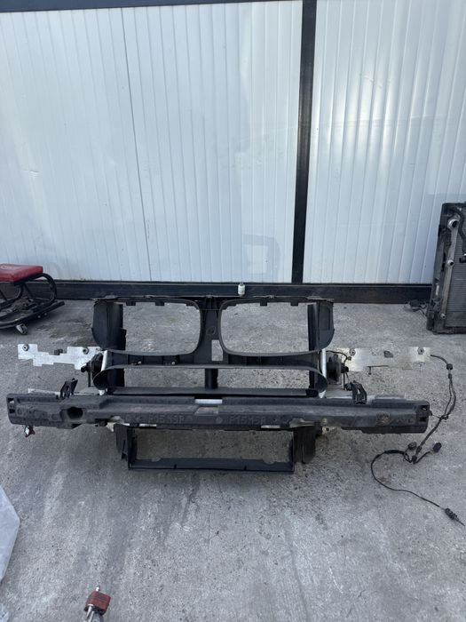 Маска очиларка греда bmw x5 f15 бмв х15 ф15 маска греда