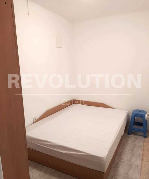 Изгоден двустаен апартамент в Цветен квартал