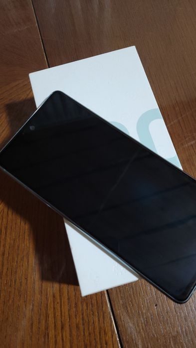 Продам Samsung S20 FE