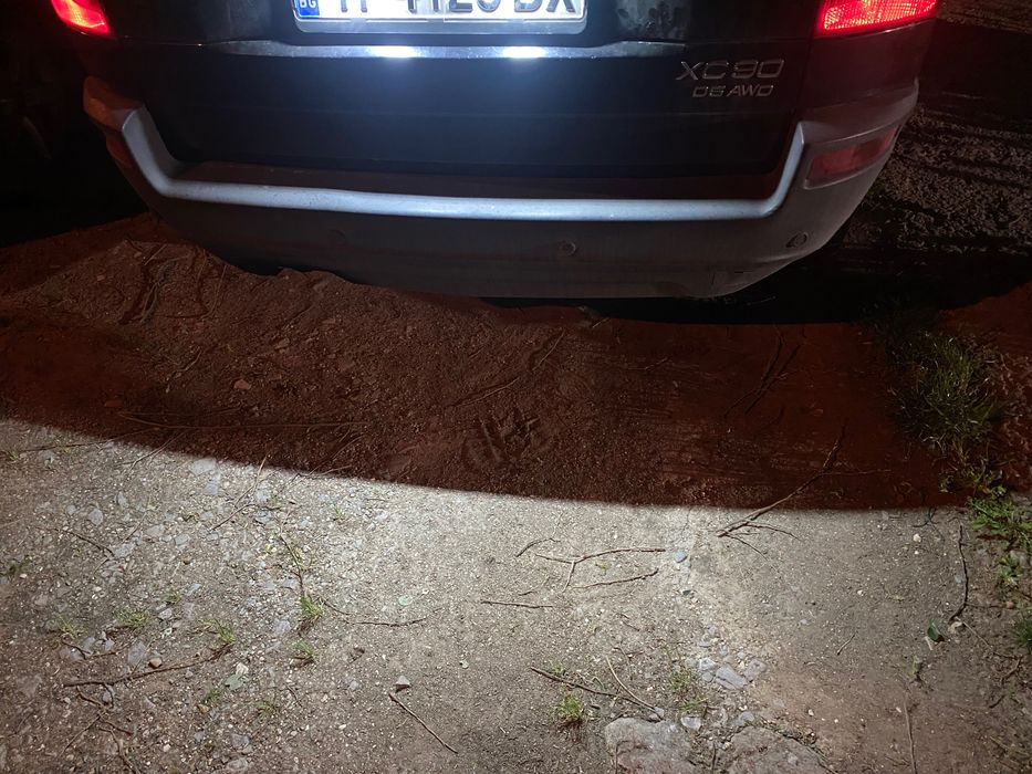 Лед крушки-плафони за номер на Волво Volvo