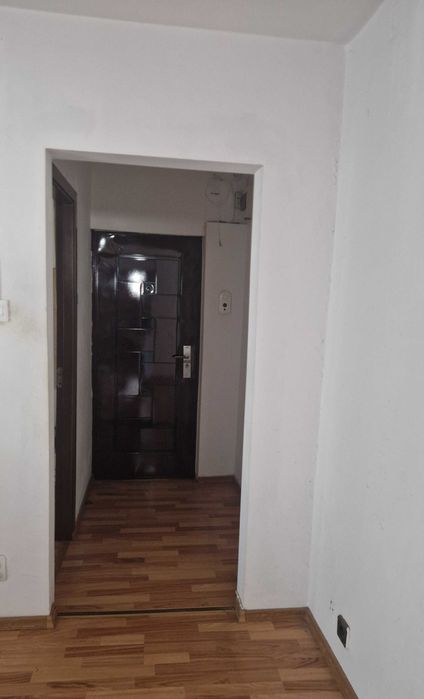 Vand apartament 2 camere Deva