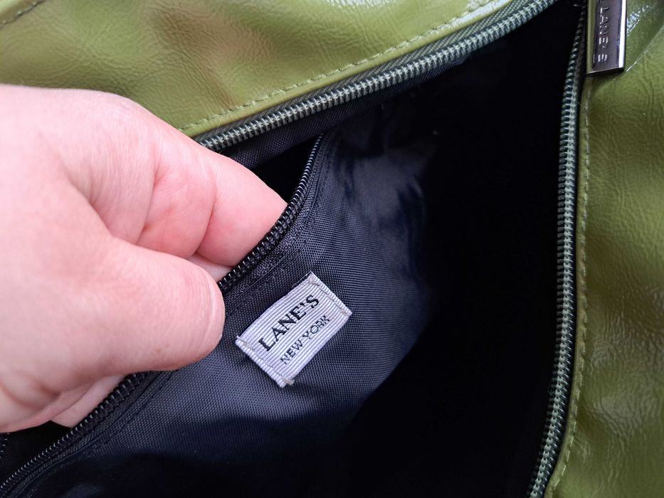 дамска чанта зелена лачена торба