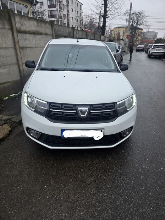 Vand logan 0.9 turbo benzina