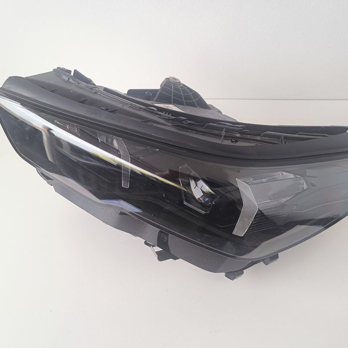 Ляв фар BMW 5 G60 G61 G68 M5 G90 G99 Shadow Line  , Ляв фар far BMW G60 G61