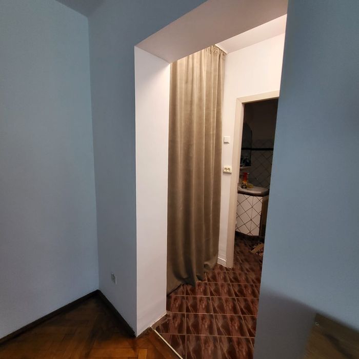 Inchiriez Apartament 2 camere!
