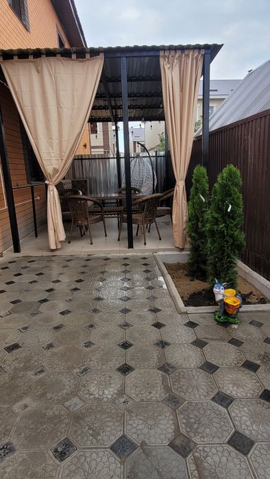 Танхаус продаётся