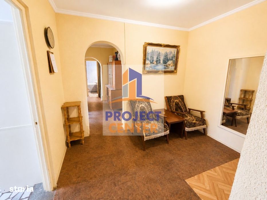 Apartament 4 camere Nord,  2 bai, sup = 80 mp