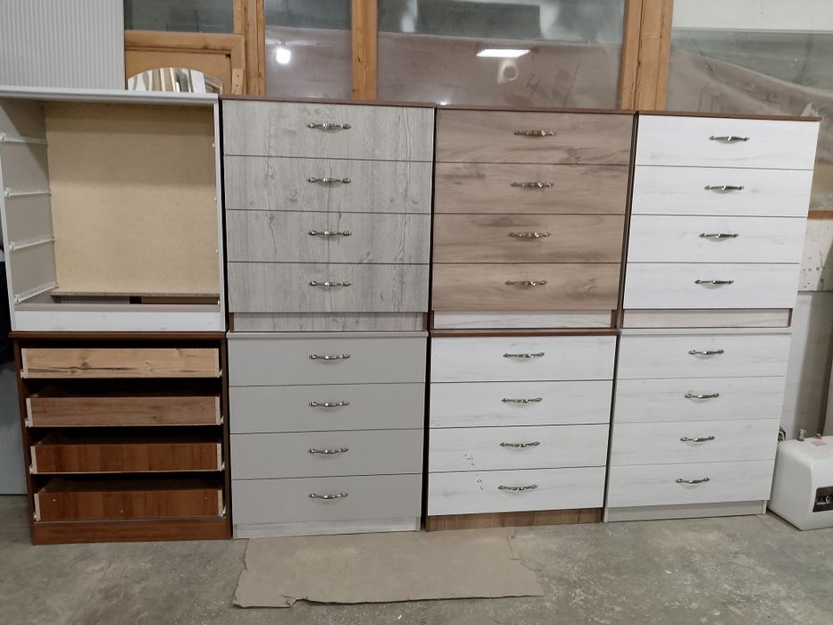 Продам новые комоды...