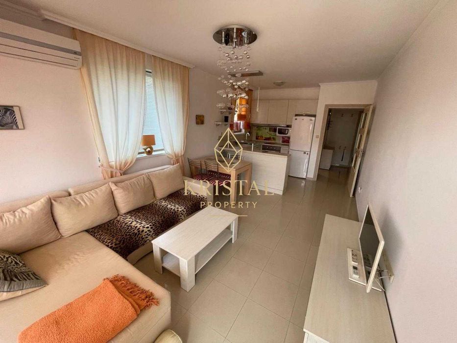 Продава се Двустаен апартамент в Свети Влас - 60 кв.м за 1434 €/кв.м - Снимка #1