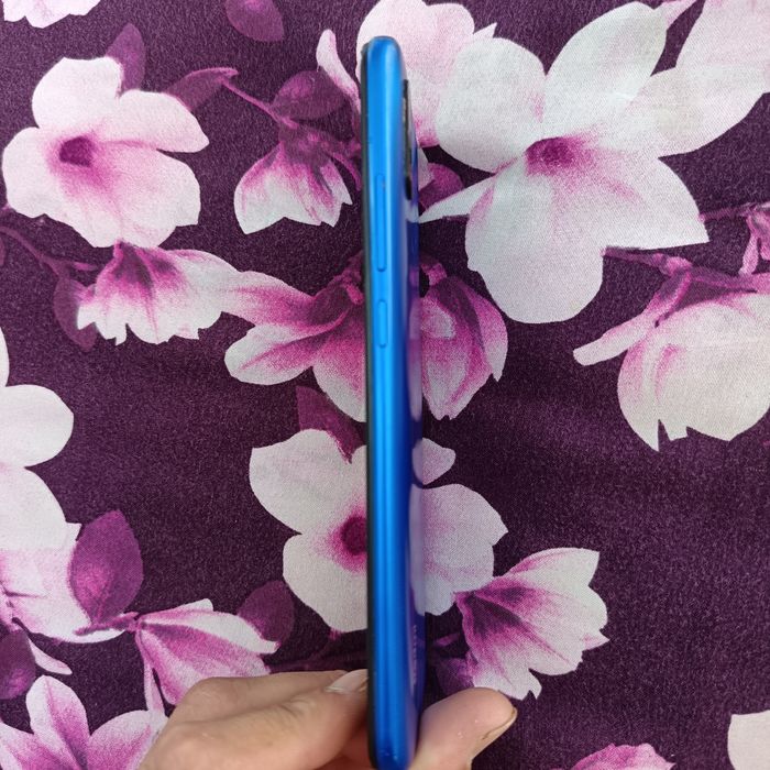 Redmi 9A. Telefon xolati yaxshi