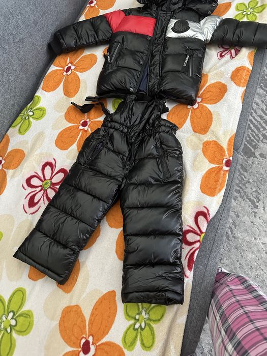 Продам десткий теплый костюм