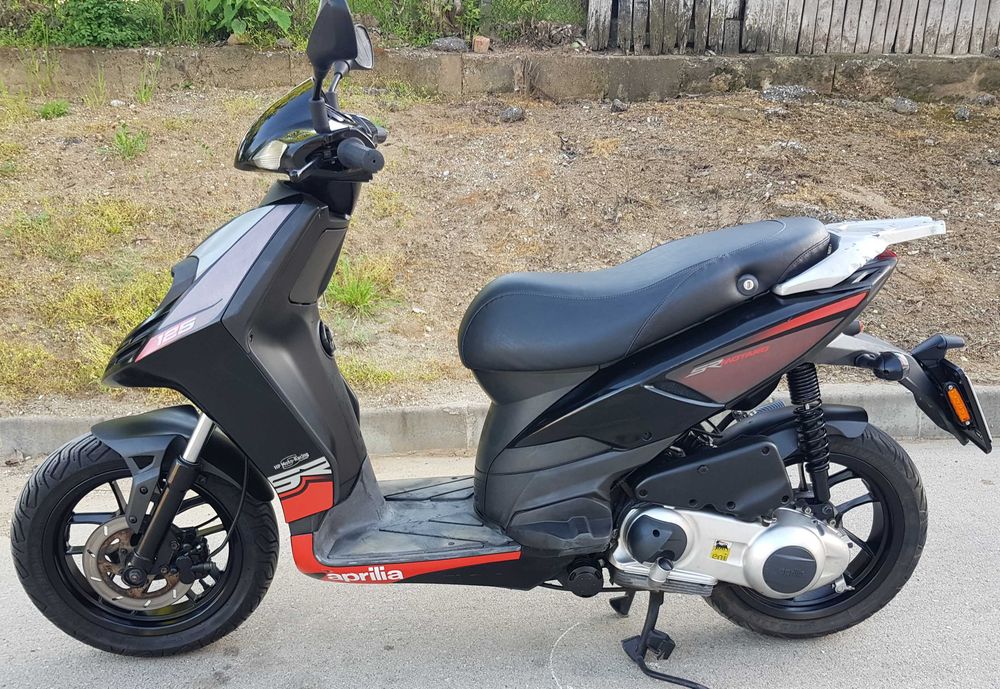 Aprilia Sr 125 Motard / Априлия Ср 125 ТОП СЪСТОЯНИЕ