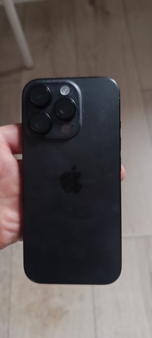 Iphone 16 pro 256gb  продам срочна
