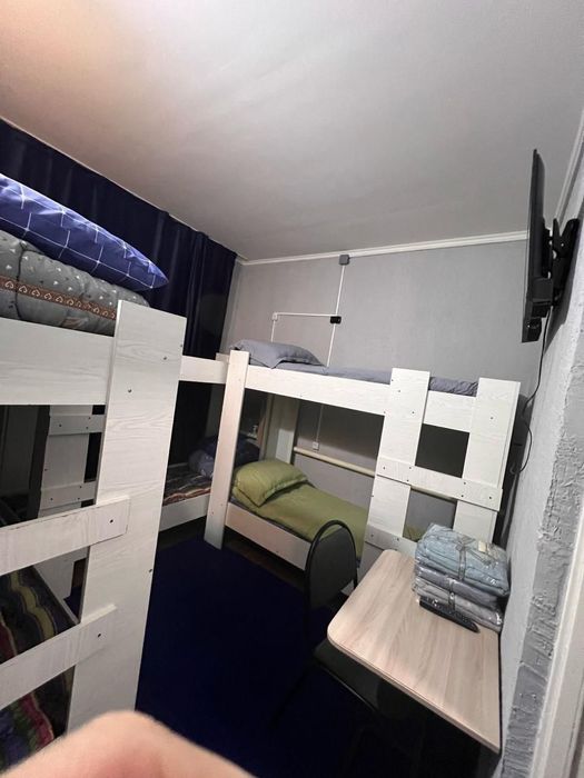 Продам кровати двухъярусные деревянные