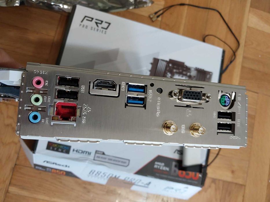 AMD Ryzen 5 7500F + Gigabyte B650M Gaming Wi-Fi rev.1.5