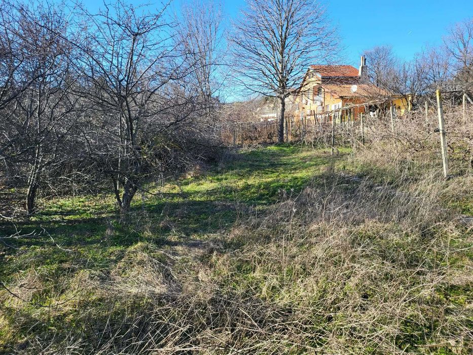 Продава се Парцел в Варна, Бриз - 594 кв.м за 161 €/кв.м - Снимка #1