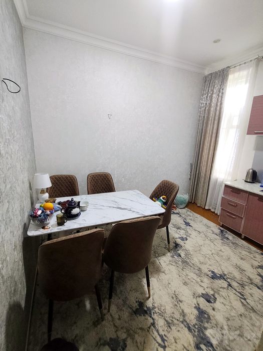 Продается 3х.кв в центре около 9 школы