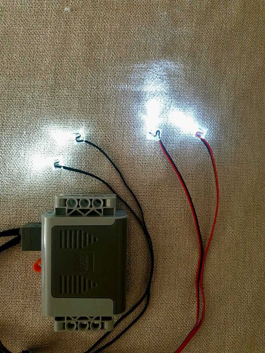 LEGO Technic, Power Functions моторы, фары, блоки