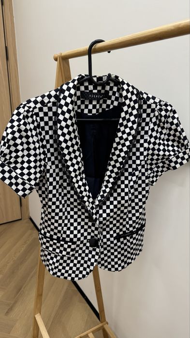 Продам женский пиджак