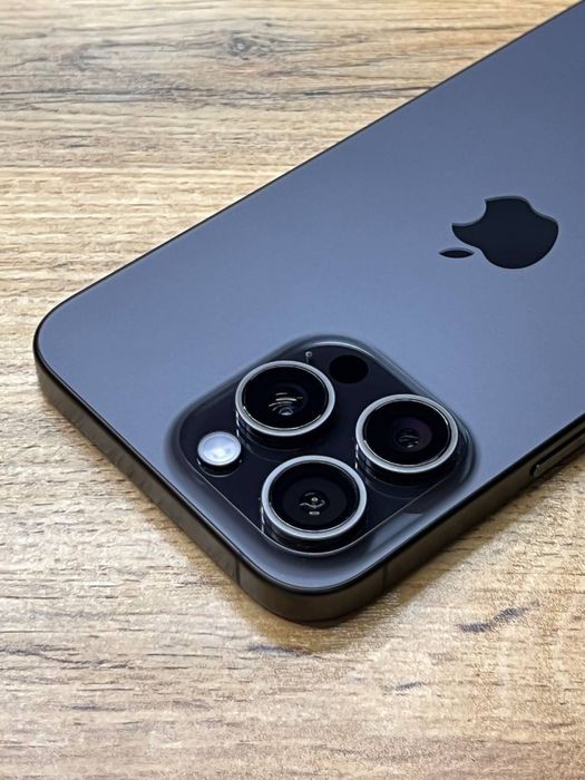 iPhone 15 Pro Max в рассрочку от $119 в месяц