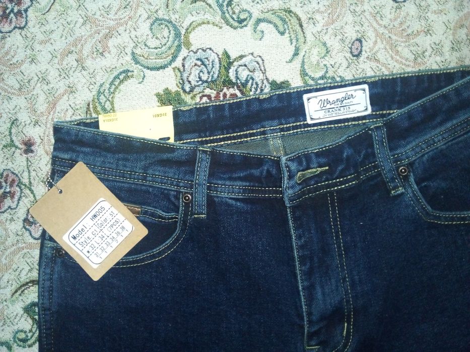 Джинсы "Vrangler".