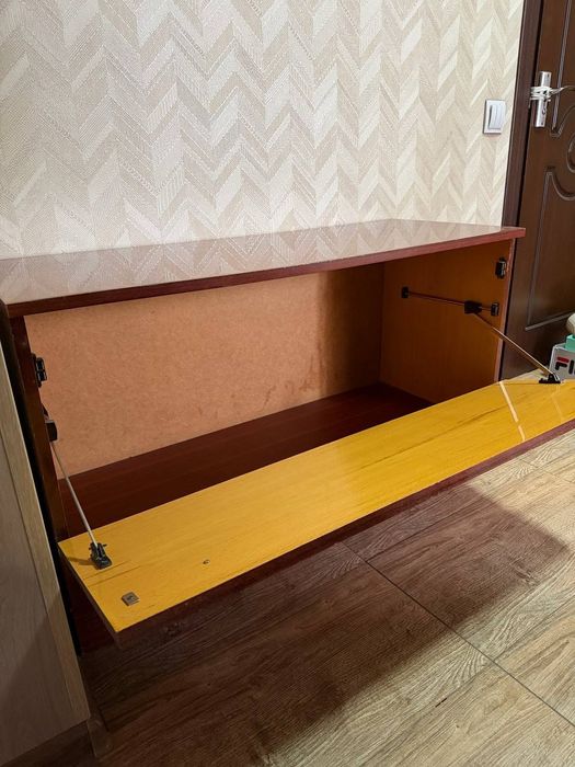 Продается шифонер в отличном состоянии советский.