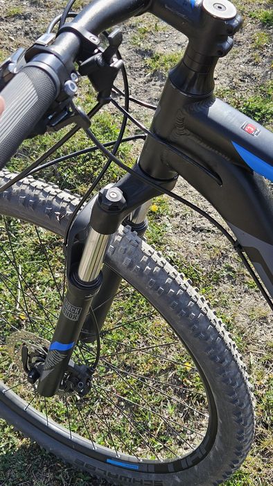 Bicicleta Cube Attention 29'