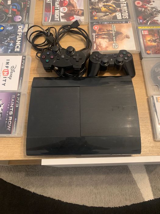 Ps3 super slim 500gb + 15игри