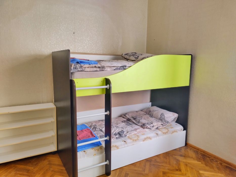 Голямо двуетажно легло