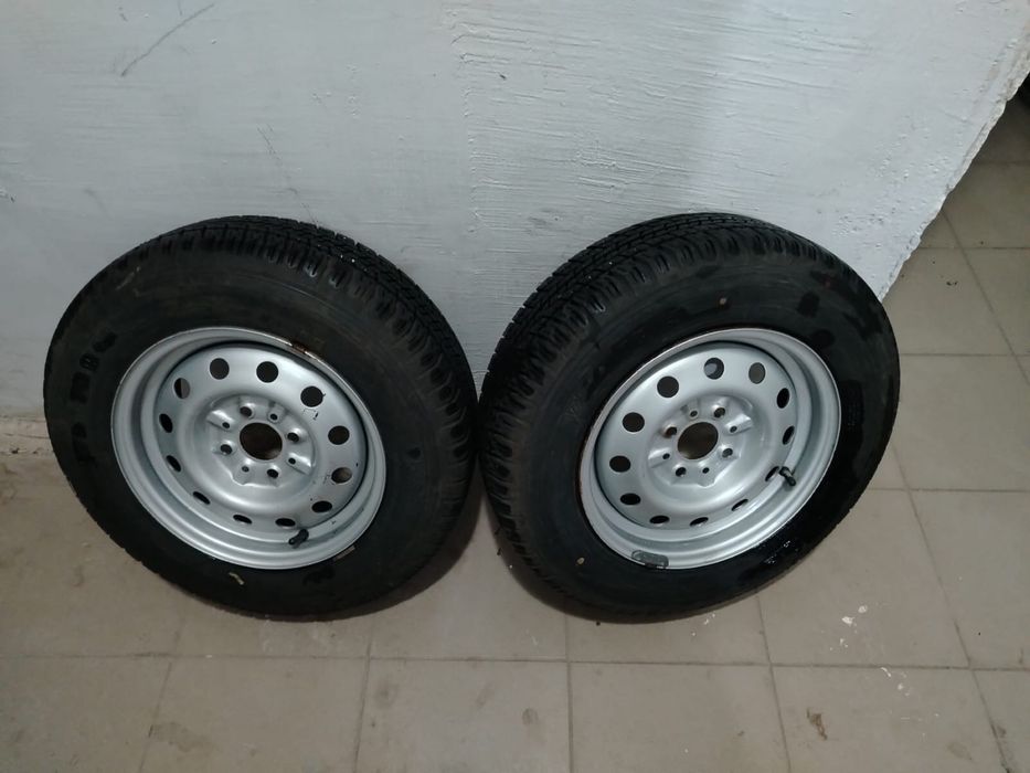 Продам шины с дисками