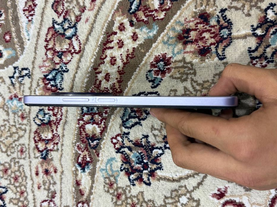 Продаётся телефон Redmi 14C