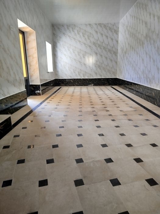 Укладка кафель известняк